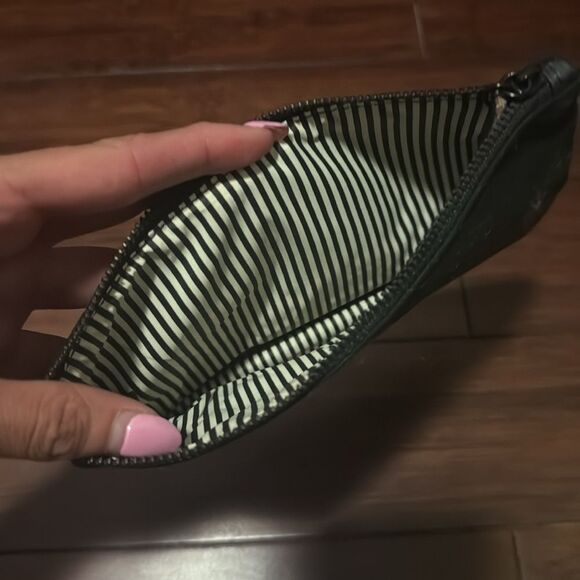 Jo Malone Classic Black Toiletry Bag Small Striped Inside Zip Pouch NEW - Picture 6 of 6